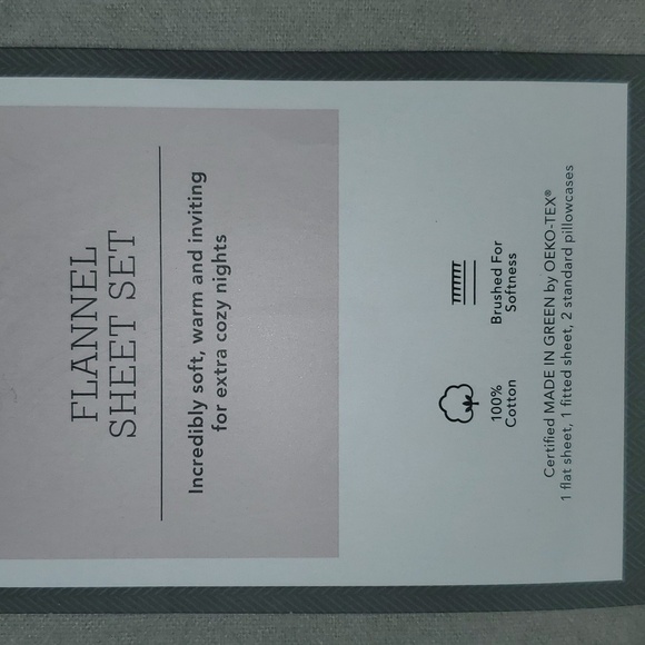 New Threshold Gray Flannel Sheet Set Queen Size - Picture 4 of 7